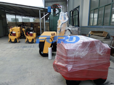 福瑞得機械座駕壓路機、手扶壓路機及時包裝發(fā)貨