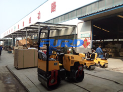 今日福瑞得微動(dòng)態(tài)--福瑞得機(jī)械小型壓路機(jī)發(fā)往北京、福建等地