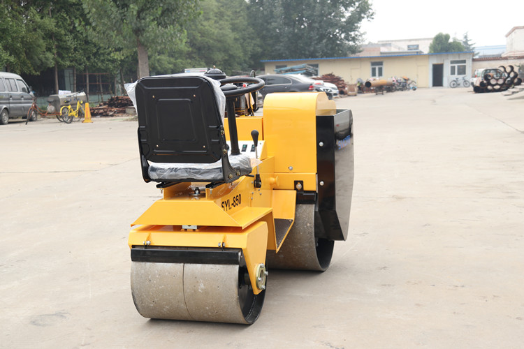 小型壓路機在城市的美化中越來越常見，它的結(jié)果又如何呢？